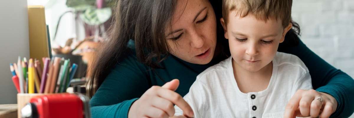 改善自闭症患儿与父母之间的互动